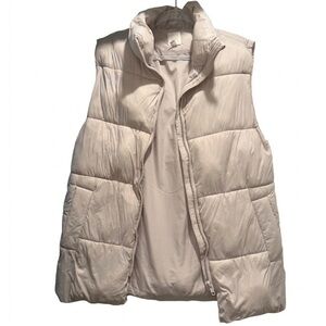 H&M Puffer Vest in Light Beige